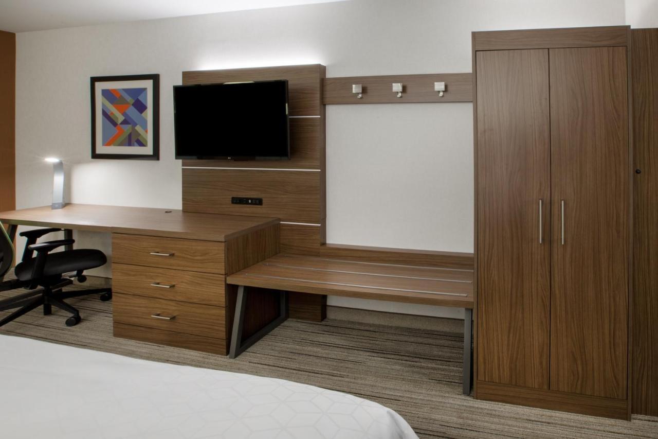 Holiday Inn Express & Suites - Milan - Sandusky Area By Ihg Eksteriør billede